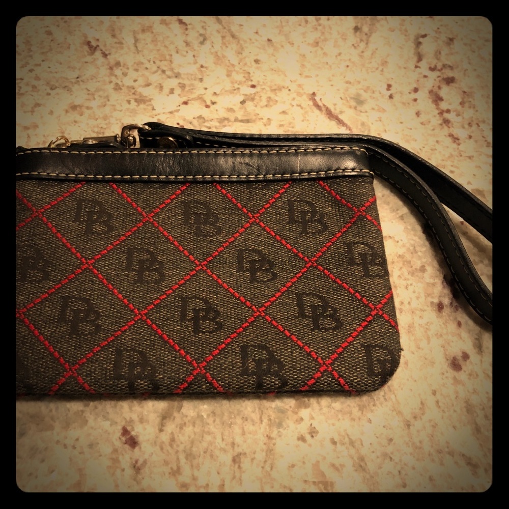 Dooney & Bourke Change Purse/Wristlet NWOT